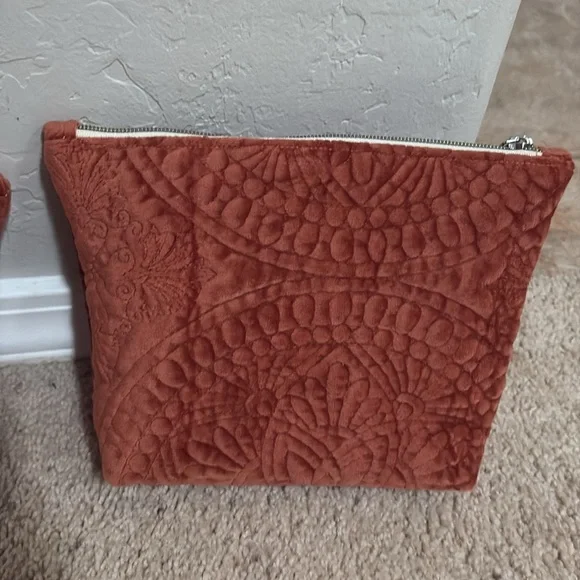 Set of Quilted Velvet Terracotta Pouches 4 Total - Picture 5 of 14
